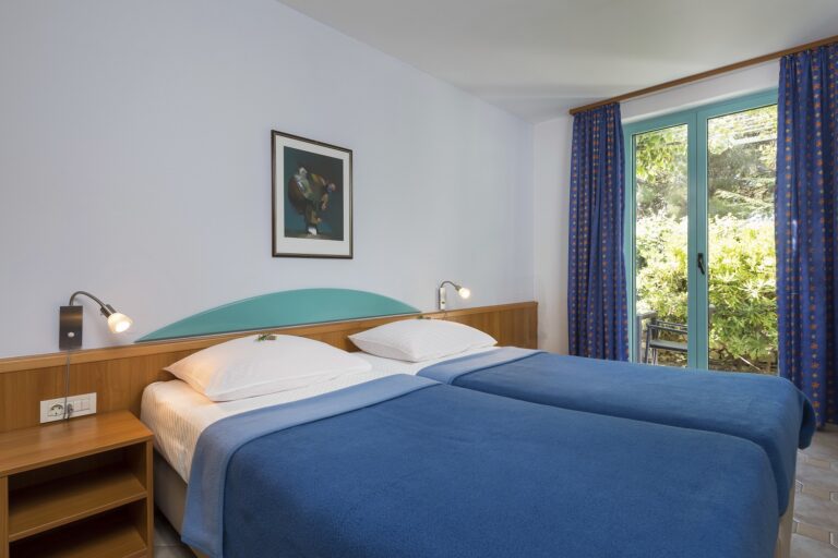 BRETANIDE Standard Zimmer Wohnbeispiel