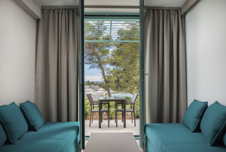 BRETANIDE Superior Druzinska soba C